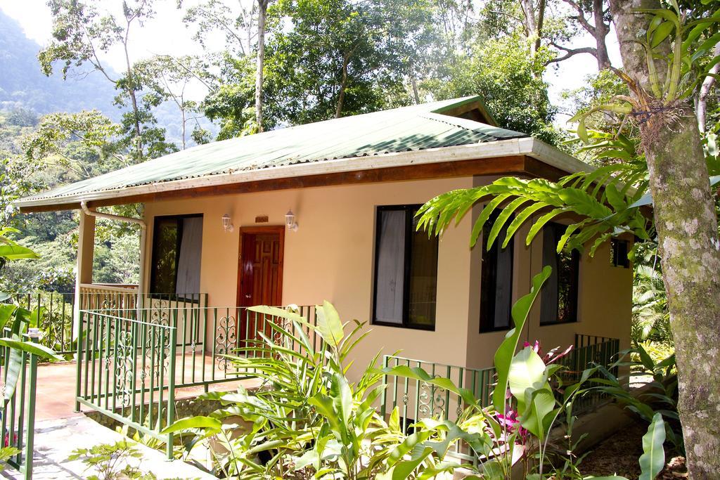 Villas Pico Bonito La Ceiba Exterior photo