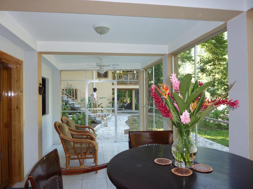 Villas Pico Bonito La Ceiba Exterior photo