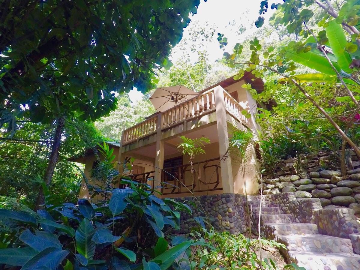 Villas Pico Bonito La Ceiba Exterior photo