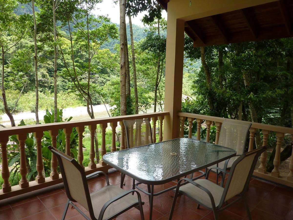 Villas Pico Bonito La Ceiba Exterior photo
