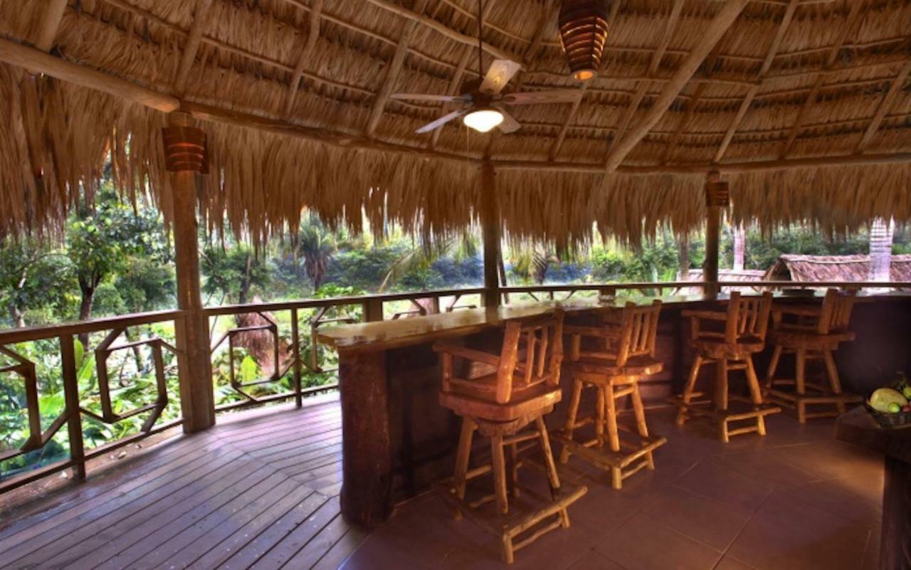 Villas Pico Bonito La Ceiba Exterior photo
