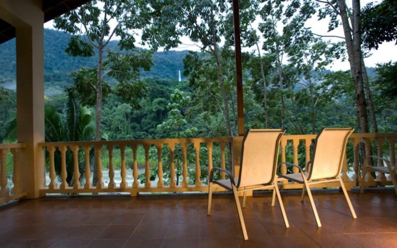 Villas Pico Bonito La Ceiba Exterior photo
